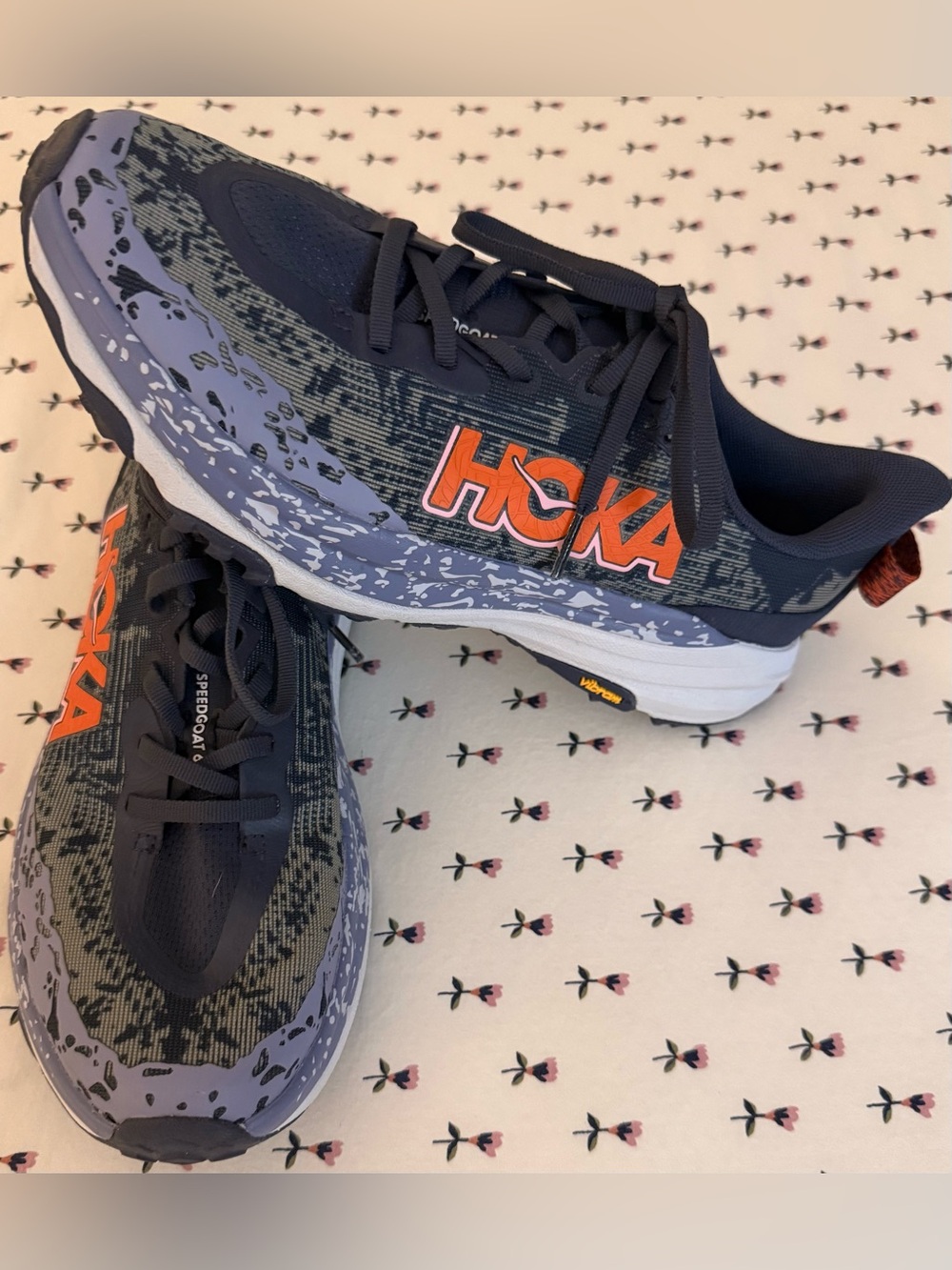 HOKA Speedgoat 6 – Nautical Dusk / Sea Ice – Women’s 9.5B – EUC